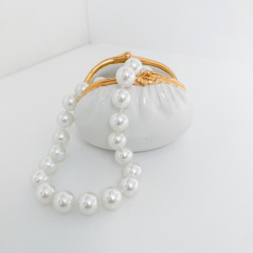 Handmade Little Purse-Shaped Ceramic Trinket Box - White & Gold